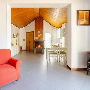casa-indipendente-con-giardino-e-parcheggio-privato.hotels-perugia.com/